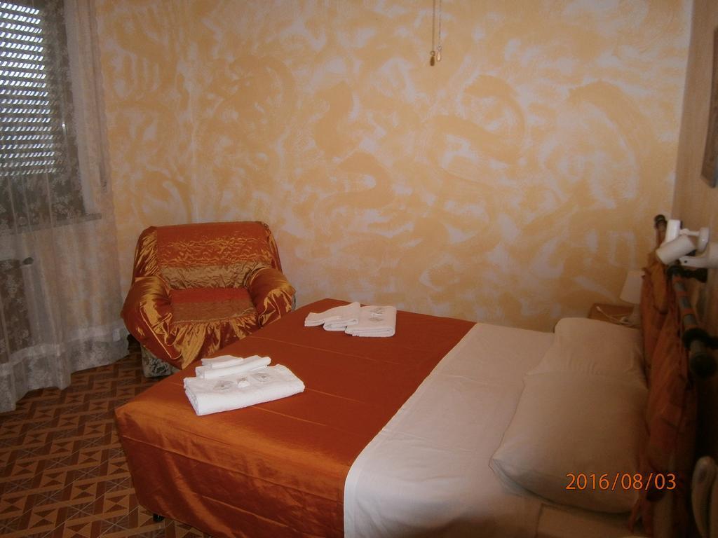 Albergo Il Cantuccio Bolano Exterior photo